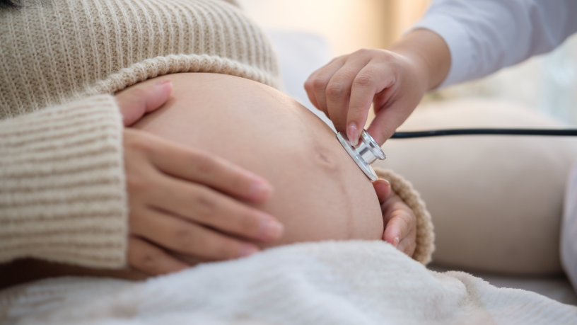 Saiba com Gustavo Luíz Guilherme Pinto como hábitos e acompanhamento médico fazem a diferença na saúde materna e do bebê.