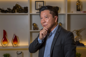 Milton Seigi Hayashi esclarece as diferenças entre lipoaspiração e lipoescultura e como cada técnica define o contorno corporal.