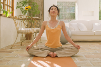 Teciomar Ábila revela como a meditação e o mindfulness potencializam o rendimento esportivo.