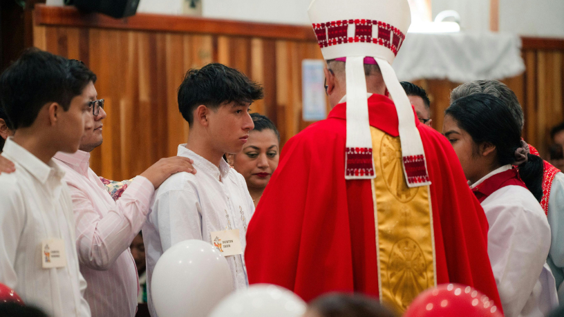 A vida sacramental vivida em família fortalece vínculos, educa na fé e transforma o lar em espaço de comunhão, como ensina Jose Eduardo Oliveira e Silva.